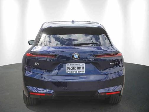 2026 BMW iX xDrive45