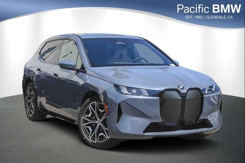 2026 BMW iX xDrive45