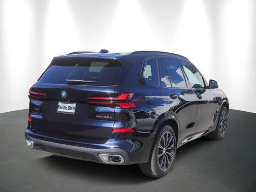 2026 BMW X5 PHEV xDrive50e
