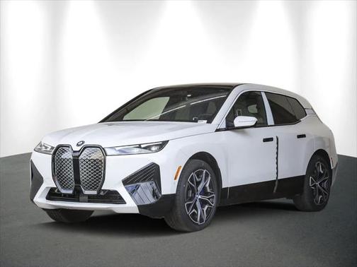 2025 BMW iX xDrive50