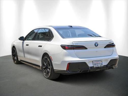 2025 BMW i7 eDrive50