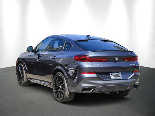 2022 BMW X6 xDrive40i