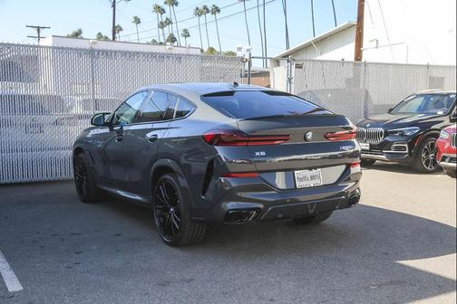 2026 BMW X6 M60i