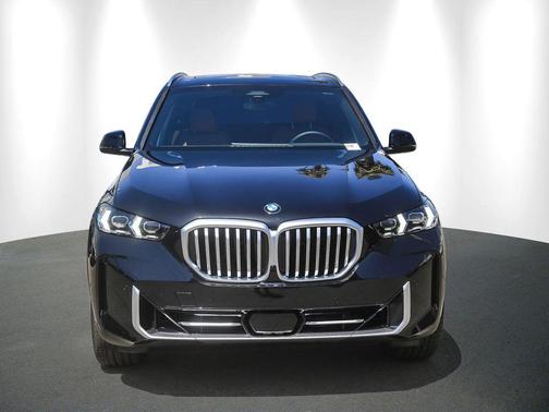 Black Sapphire Metallic 2026 BMW X5 xDrive40i
