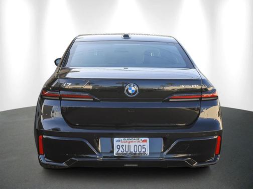 2025 BMW i7 xDrive60