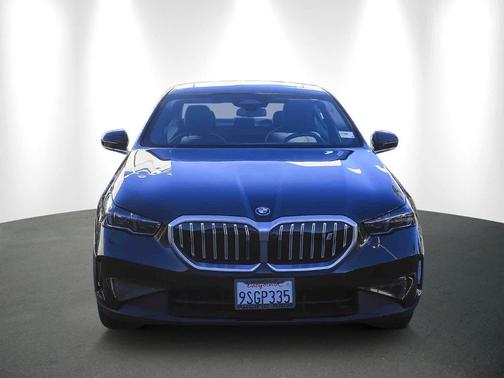 2025 BMW i5 eDrive40