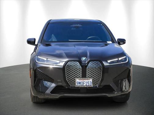 2025 BMW iX xDrive50
