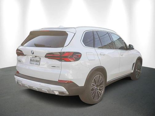 2026 BMW X5 sDrive40i