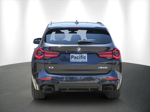 2022 BMW X3 M40i