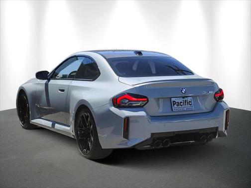 2024 BMW M2 Base (M6)
