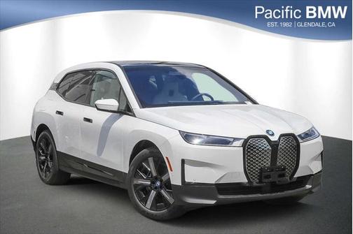 2025 BMW iX xDrive50