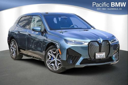 2025 BMW iX xDrive50