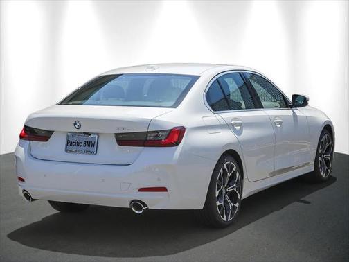 2025 BMW 330 i