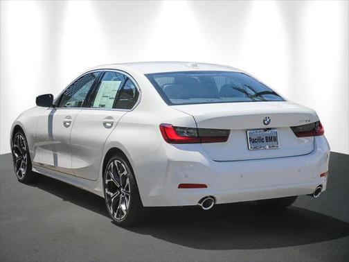 2025 BMW 330 i
