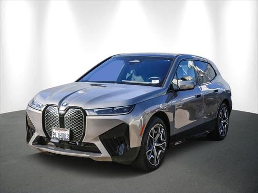 2025 BMW iX xDrive50