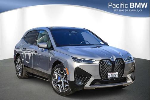 2025 BMW iX xDrive50