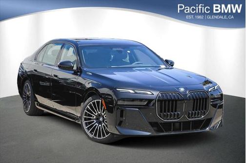 2025 BMW 760 i xDrive