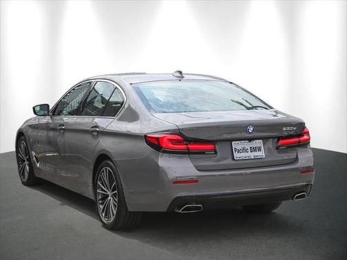 2022 BMW 530e Base