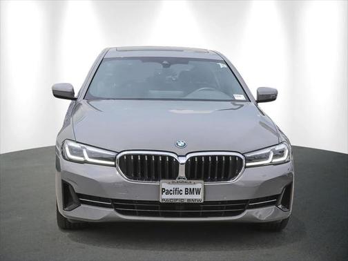 2022 BMW 530e Base
