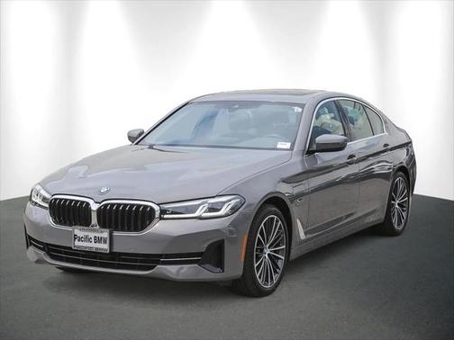 2022 BMW 530e Base