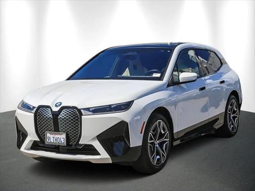 2025 BMW iX xDrive50
