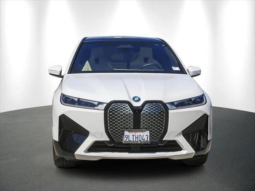 2025 BMW iX xDrive50