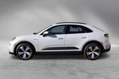 2024 Porsche Macan 4