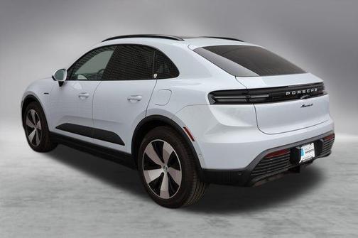 2024 Porsche Macan 4