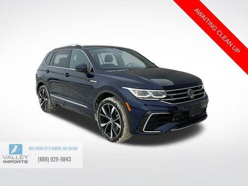 2023 Volkswagen Tiguan 2.0T SEL R-Line