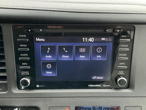 2018 Toyota Sienna L