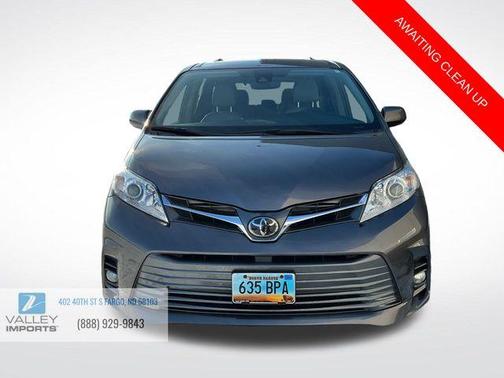 2018 Toyota Sienna L