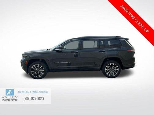 Rocky Mountain Pearlcoat 2023 Jeep Grand Cherokee L Overland