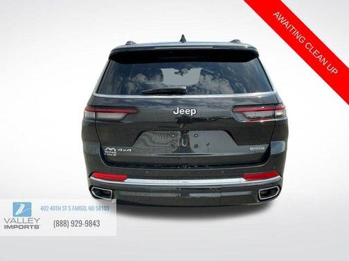 Rocky Mountain Pearlcoat 2023 Jeep Grand Cherokee L Overland