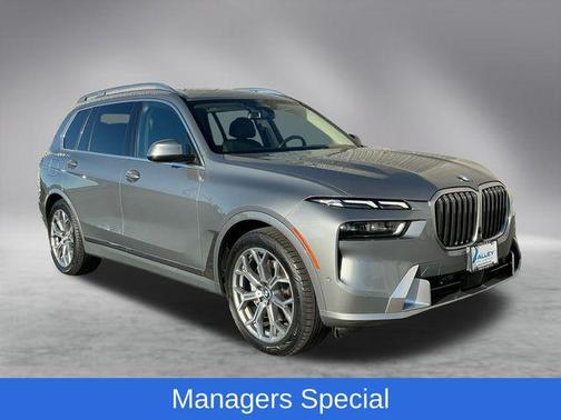 2025 BMW X7 xDrive40i