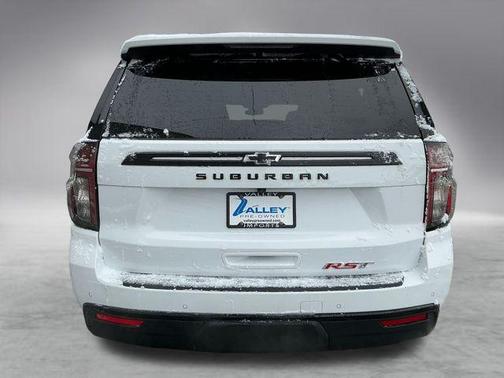 2023 Chevrolet Suburban RST