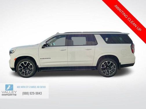 2023 Chevrolet Suburban RST
