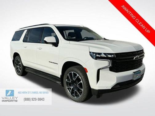 2023 Chevrolet Suburban RST