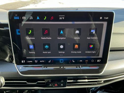 2026 Volkswagen Golf R 2.0T