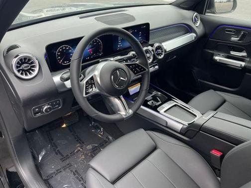 2025 Mercedes-Benz GLB 250 Base 4MATIC