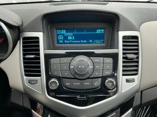 2014 Chevrolet Cruze LS