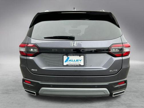 2023 Honda Pilot Elite