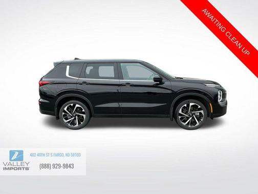 2022 Mitsubishi Outlander ES