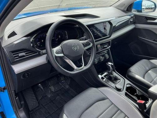 Cornflower Blue 2023 Volkswagen Taos 1.5T SEL