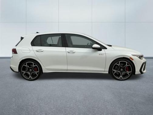 2025 Volkswagen Golf GTI 2.0T Autobahn