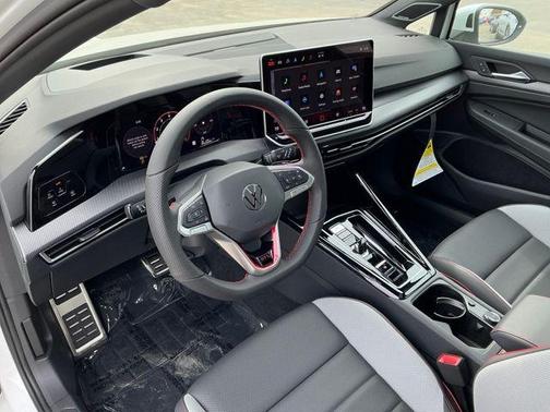 2025 Volkswagen Golf GTI 2.0T Autobahn