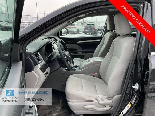 2018 Toyota Highlander Hybrid LE