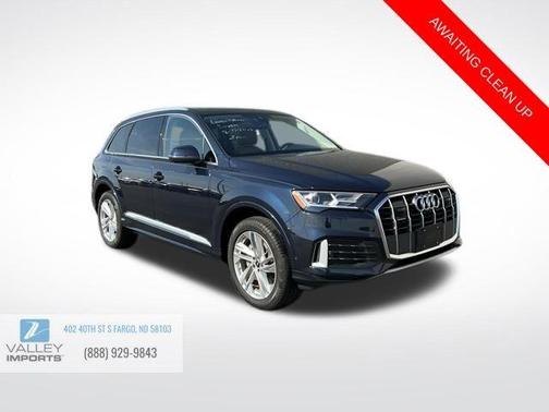 2023 Audi Q7 45 Premium