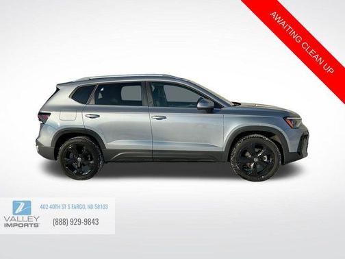 2025 Volkswagen Taos 1.5T SEL