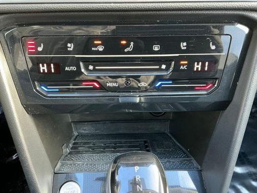 2025 Volkswagen Taos 1.5T SEL