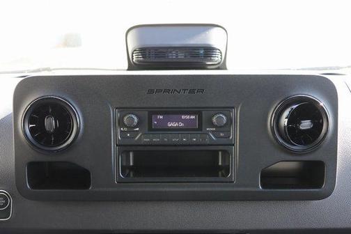 2025 Mercedes-Benz Sprinter 2500 Standard Roof